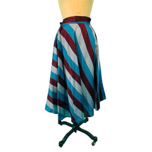 Vintage 1980s Stripe Skirt Blue Gray Burgundy Striped | W 25-30" - Picture 10 of 10
